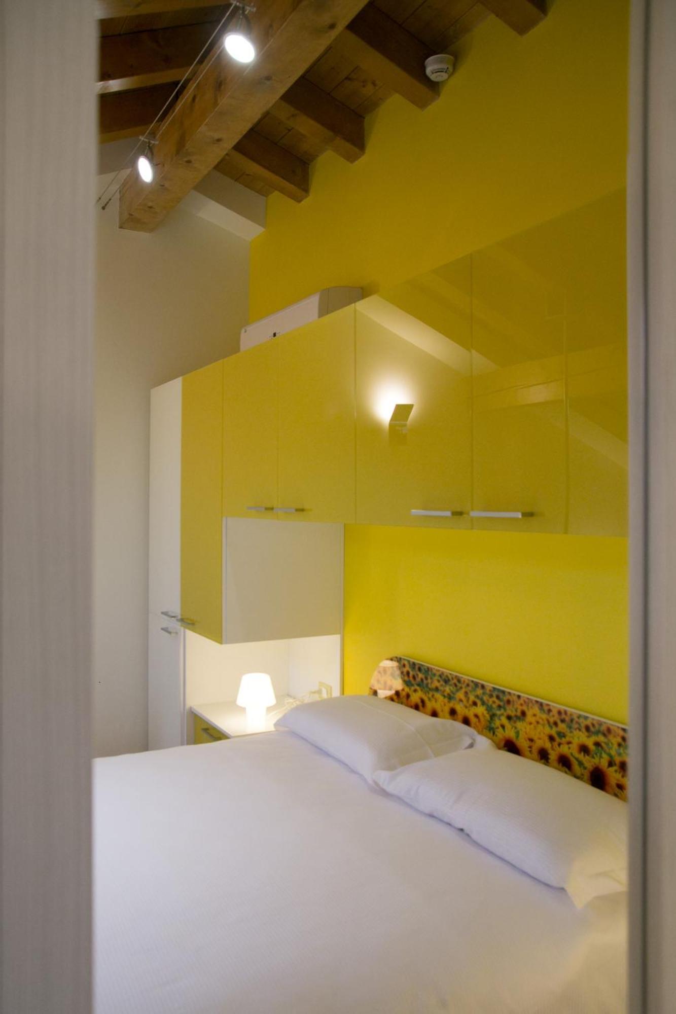 Aparthotel Versoverde Alzaia Naviglio Grande