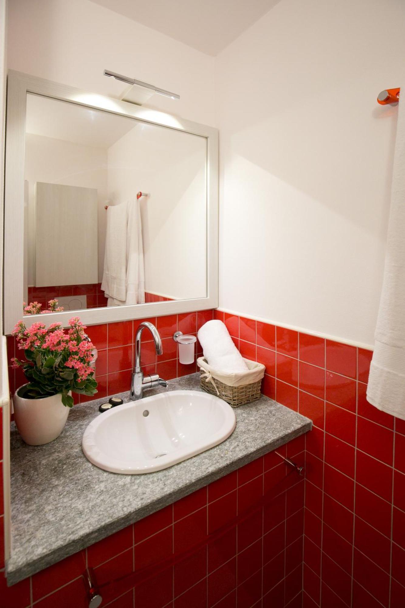 Aparthotel Versoverde Alzaia Naviglio Grande Milan