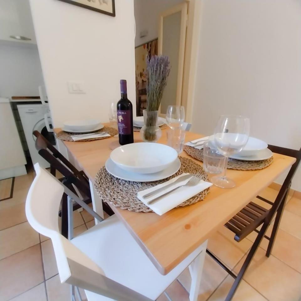 Apartment Charming City Lifefiera Milan