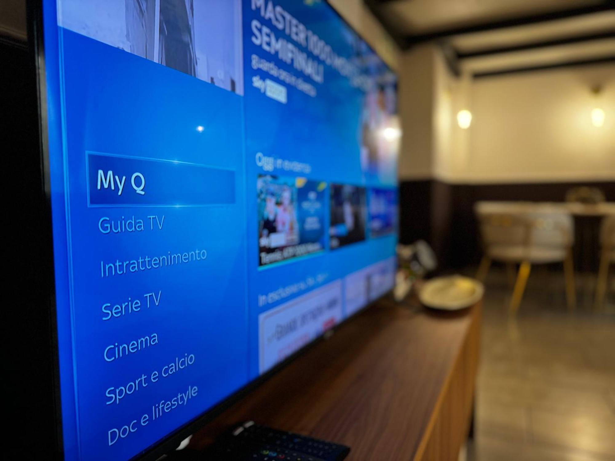 Appartamento Regina In Verona - Sky Tv, Wifi E Breakfast Box