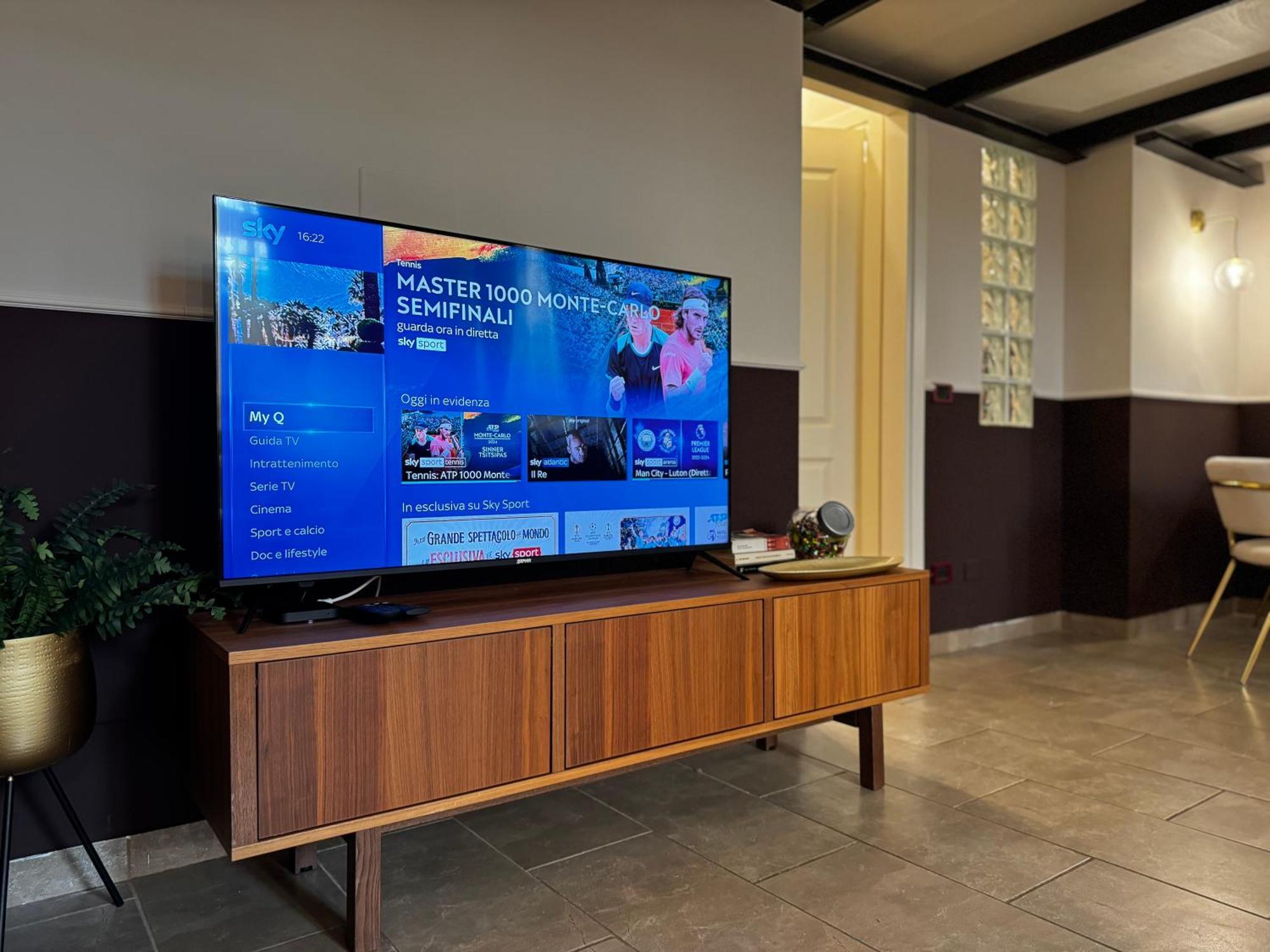 Appartamento Regina In Verona - Sky Tv, Wifi E Breakfast Box *