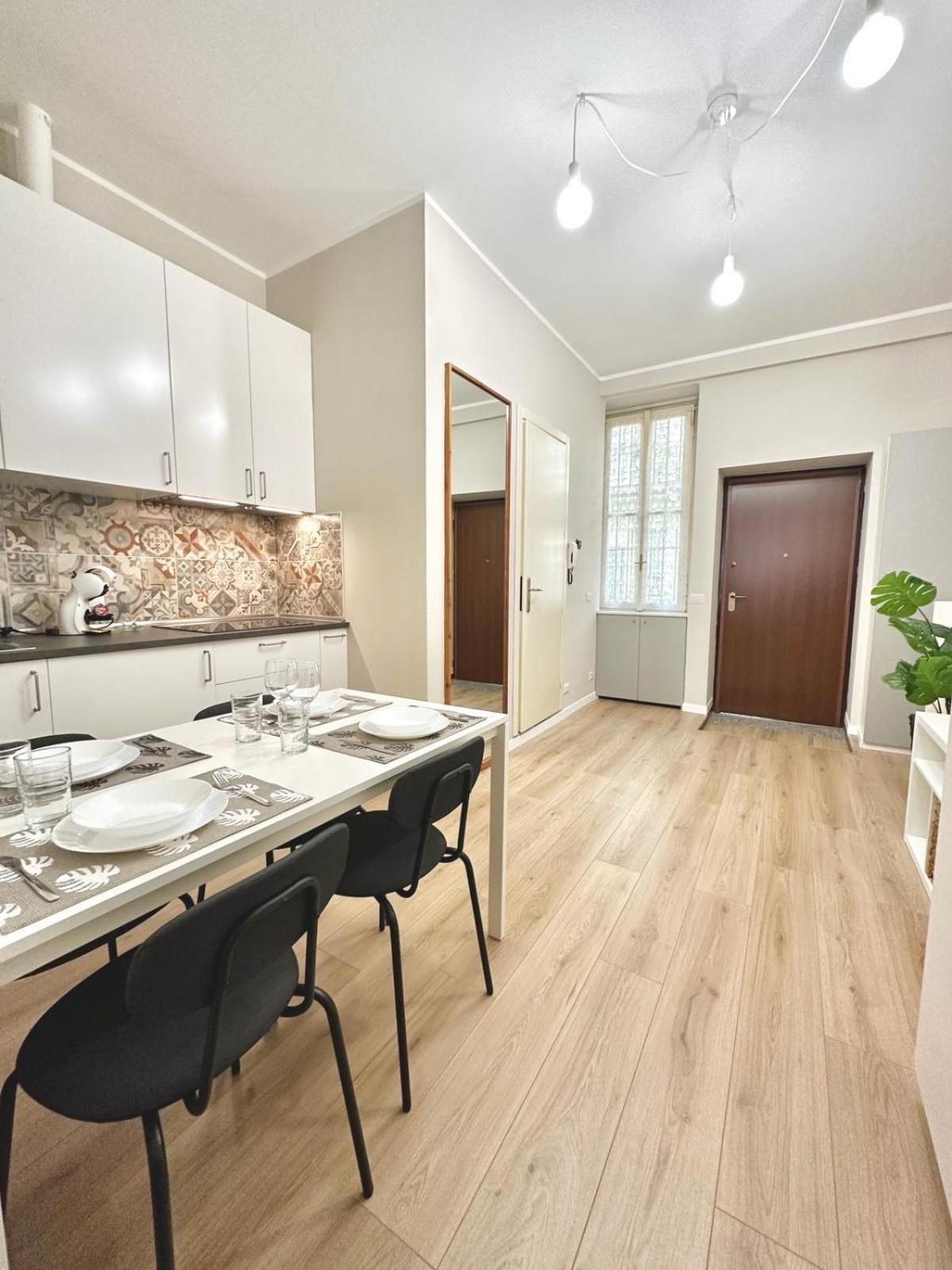 Apartment Le14 Duomo-loreto Acomfortable Milan