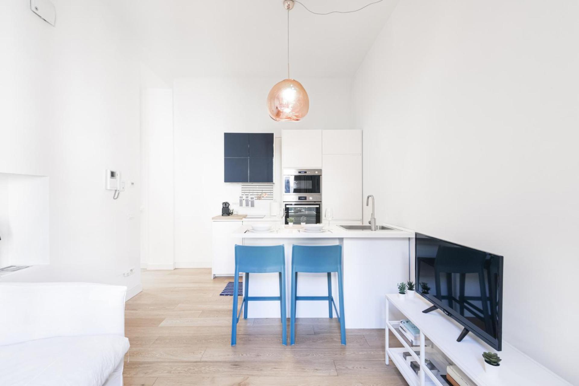 Easylife-luminoso In Zona Garibaldifs Milan