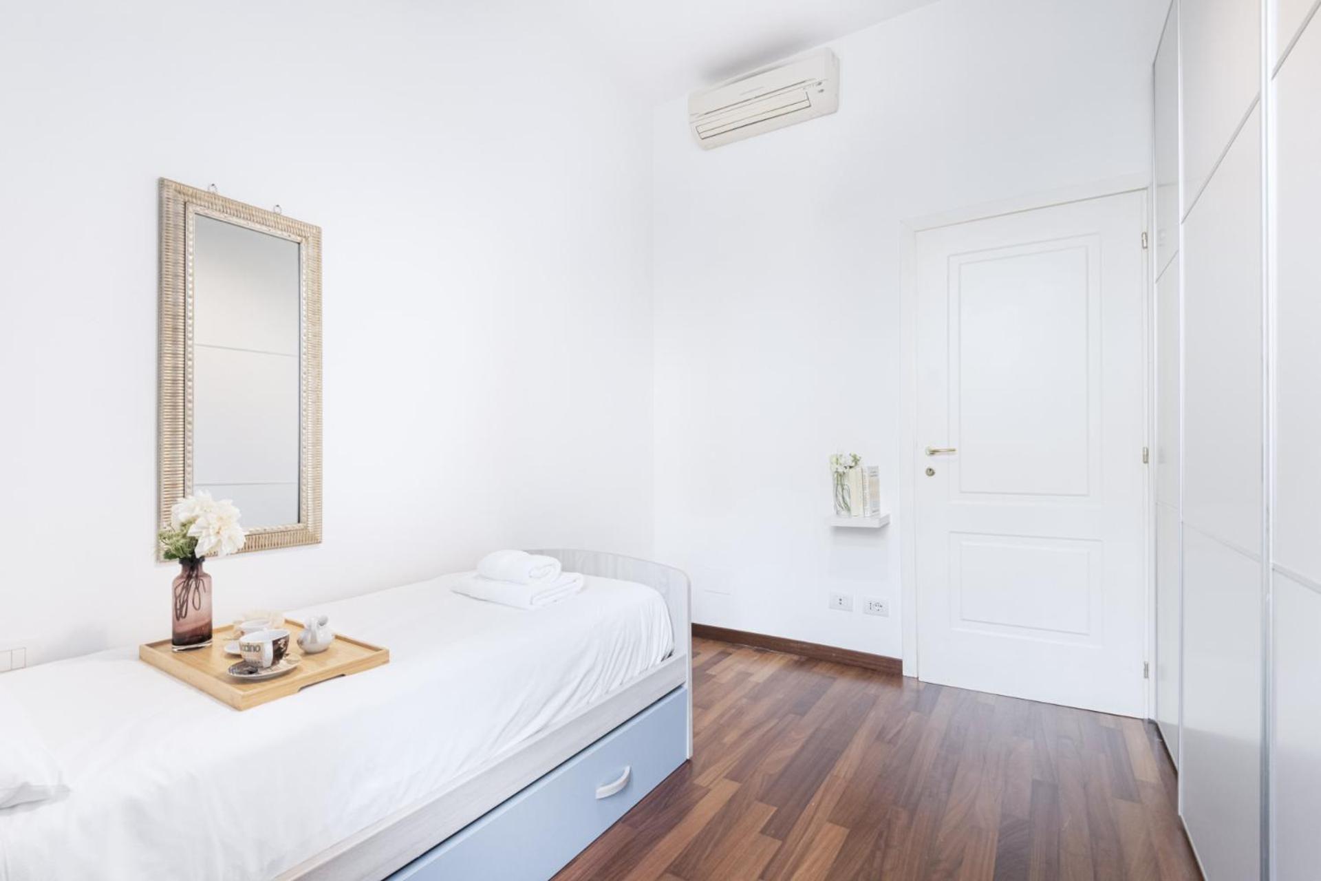 Easylife - Elegante In Porta Romana Milan