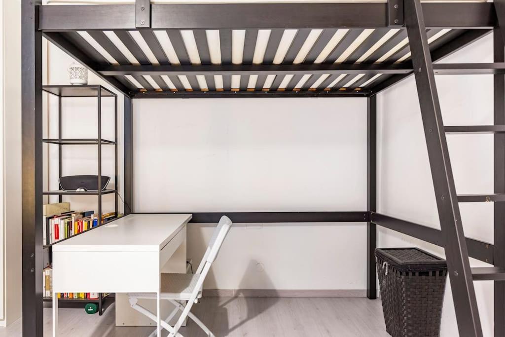12 Minutes From Duomo - Modern Loft Milano