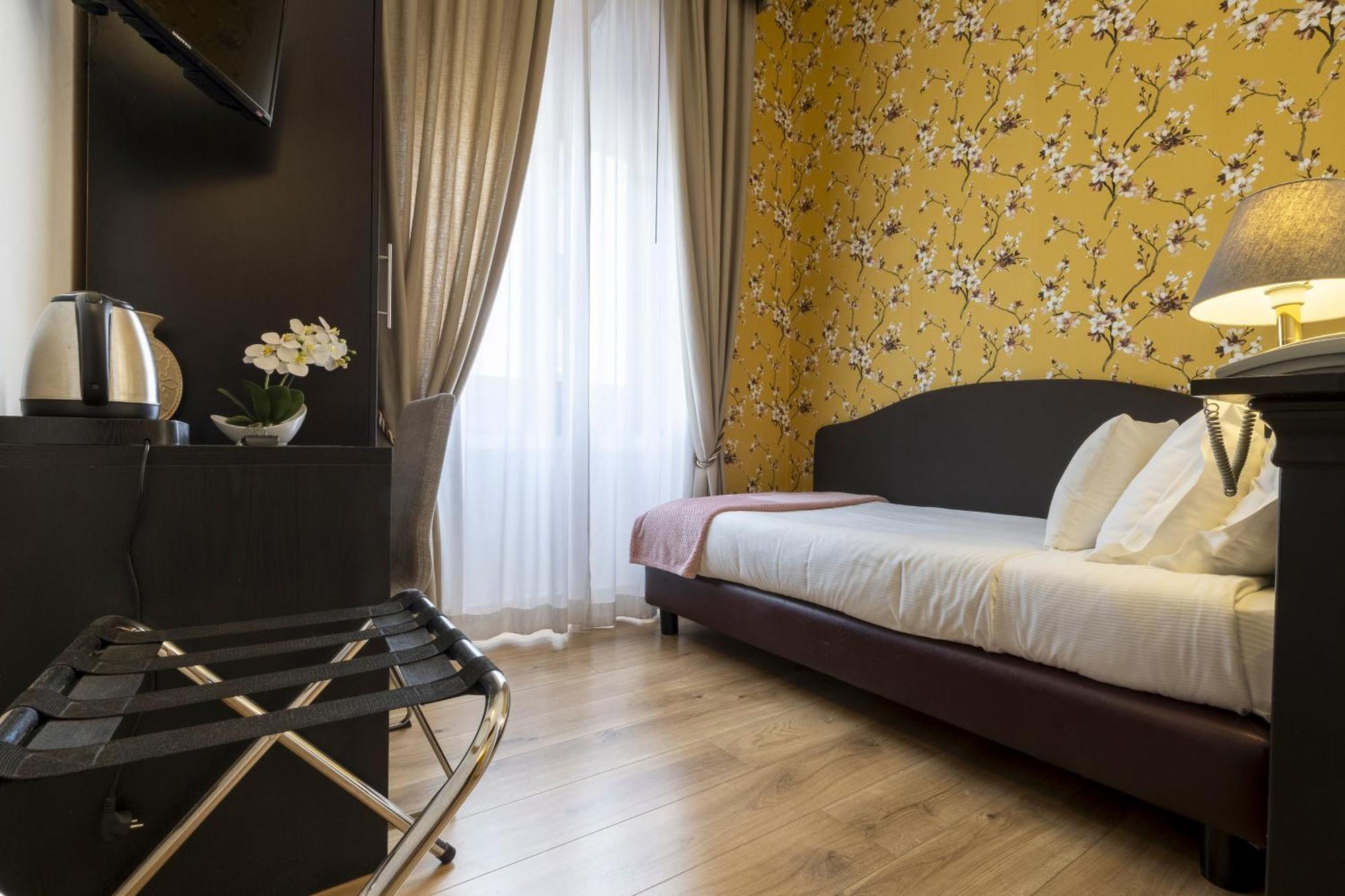 Hotel Bagliori