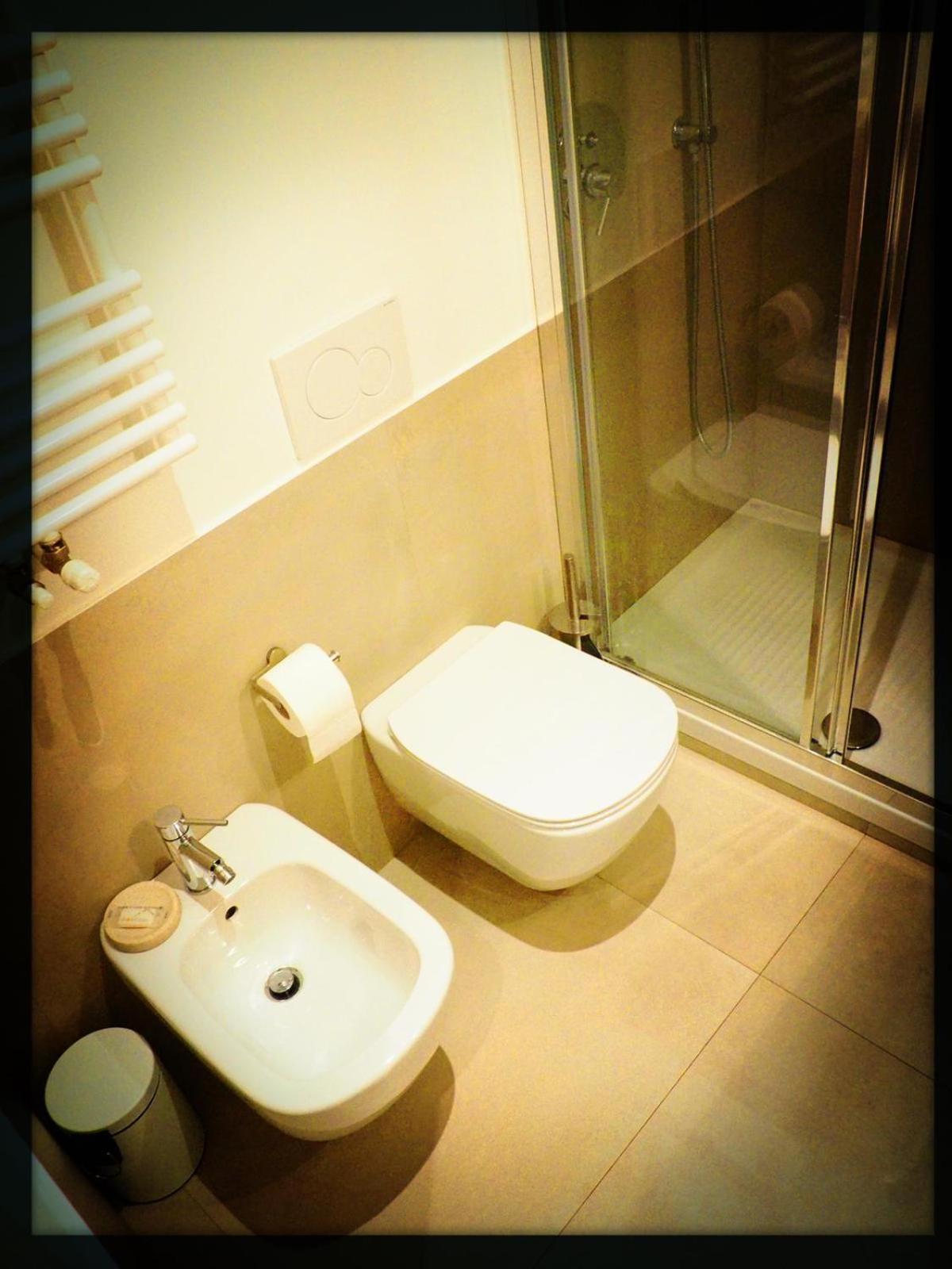 Apartamento Smile House. Intero Trilocale 15 Min. Dal Centro Milão