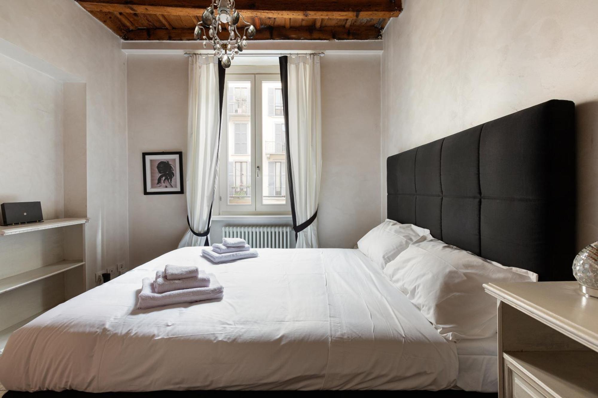 Brera - Castello - Ampio Bilocale Centro Apartment