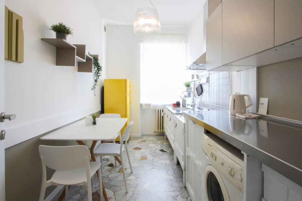 Apartment Primaticcio Metro E Aria Condizionata Milan