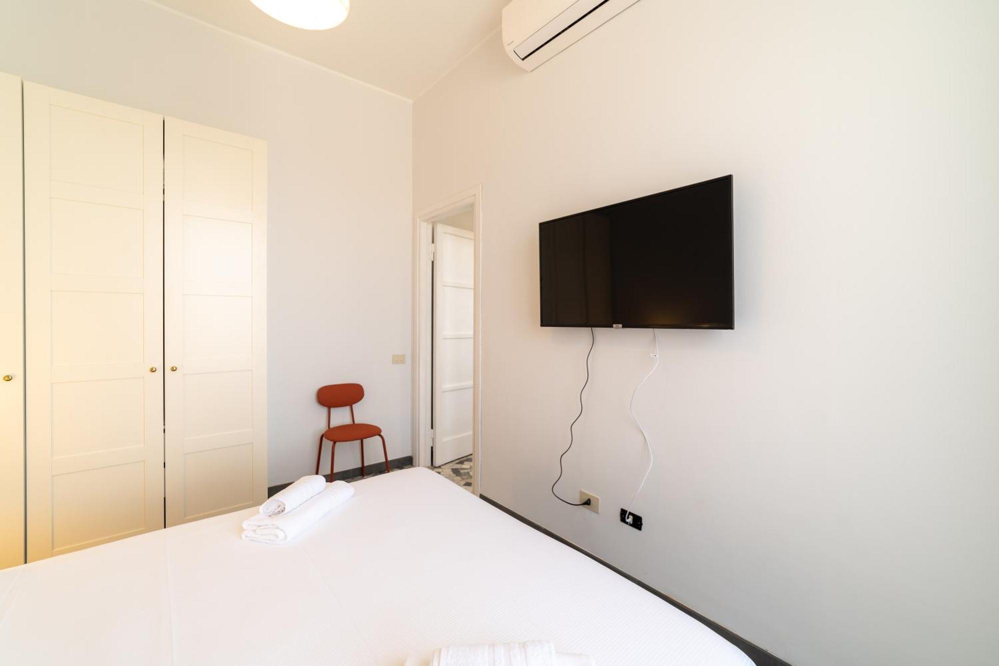 Retreat In The Heart Of - Duomo Apartment