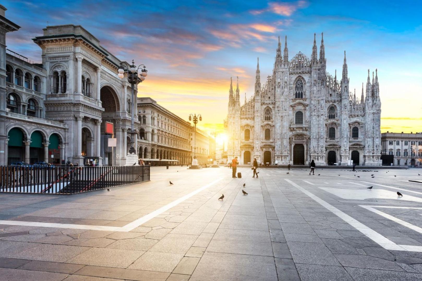 Dream San Babila * Milan