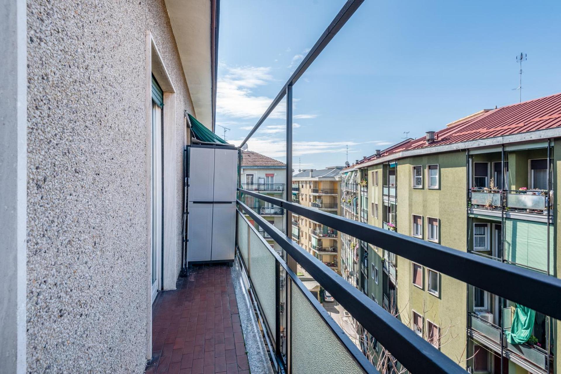 2 Pax Wi-fi Via Tartini 13c Milano