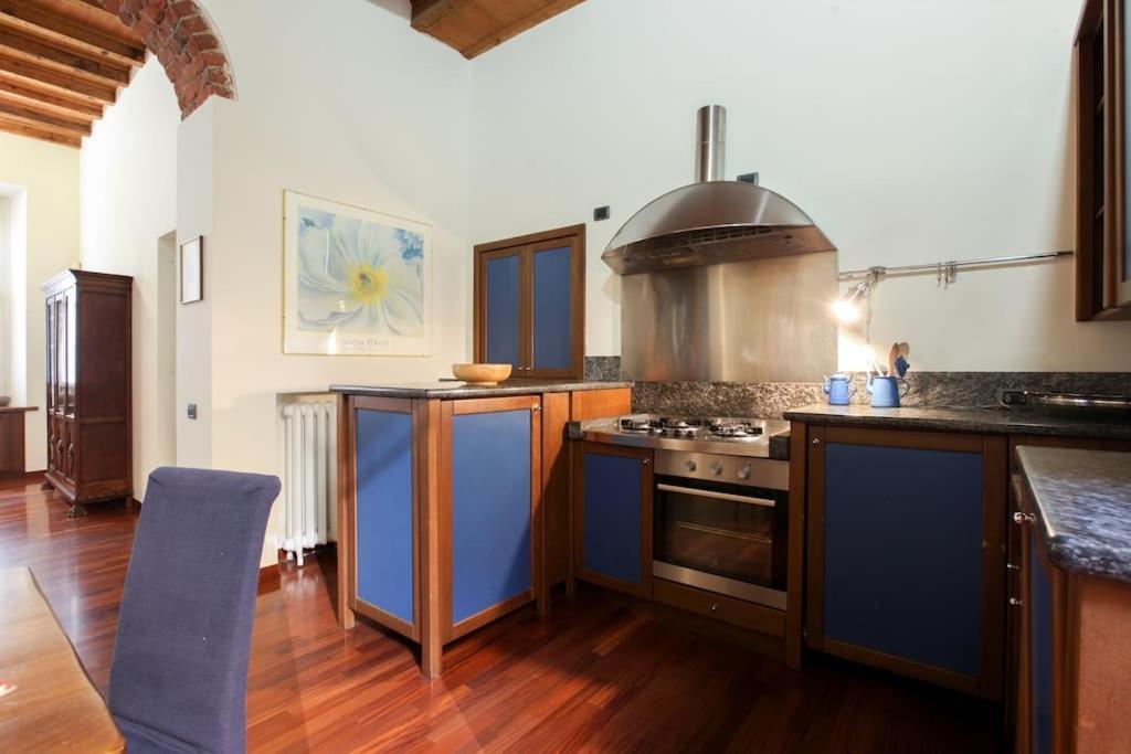 Hacca Collection - Corso Magenta, Unique And Charming 2br Apartment *