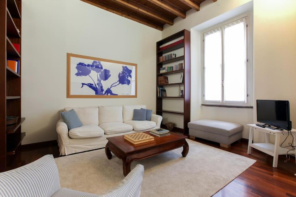 Hacca Collection - Corso Magenta, Unique And Charming 2br Apartment