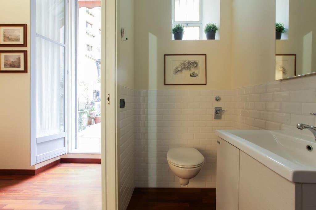 Hacca Collection - Corso Magenta, Unique And Charming 2br *