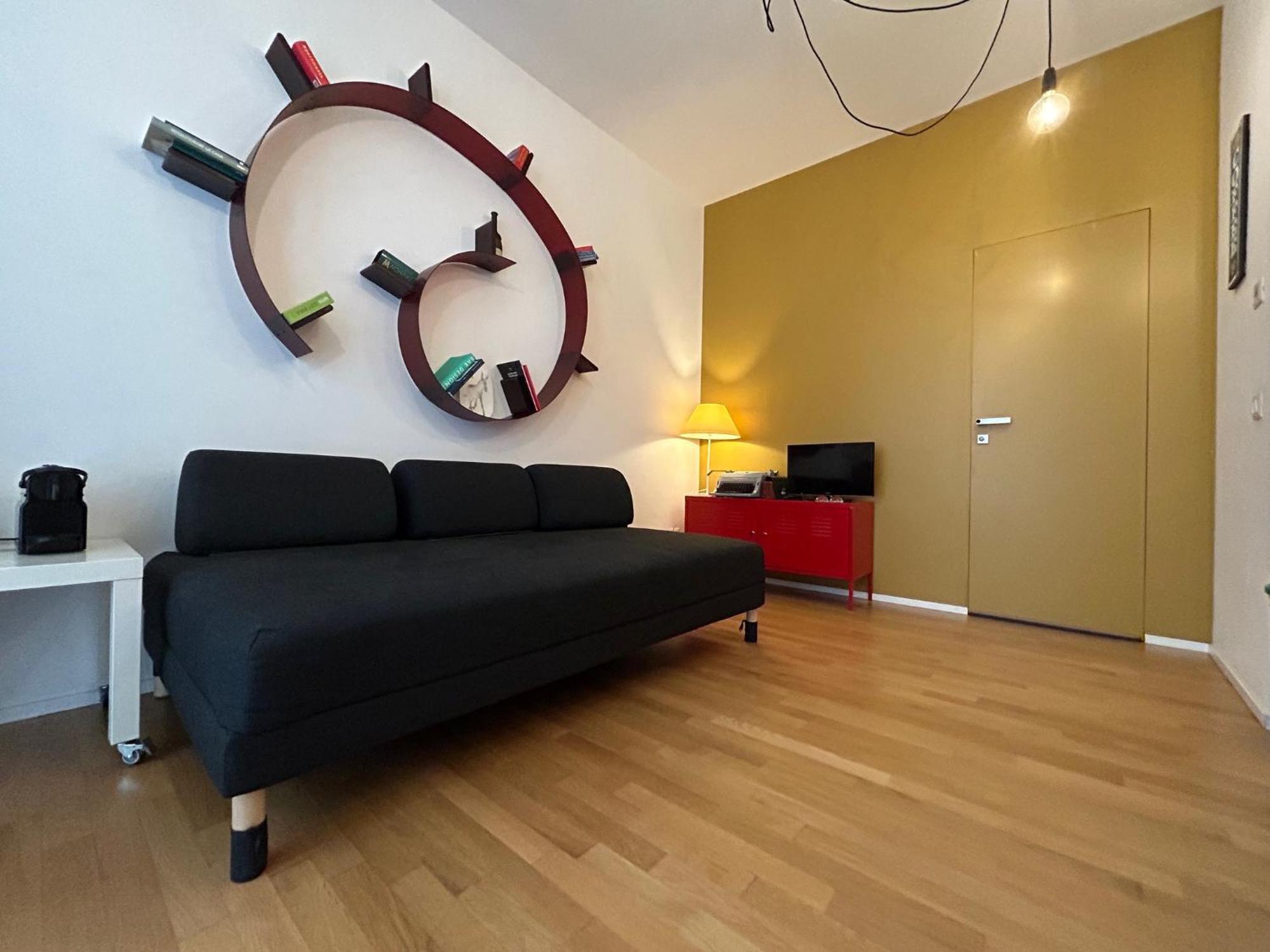 Design Island By Mc Apartment