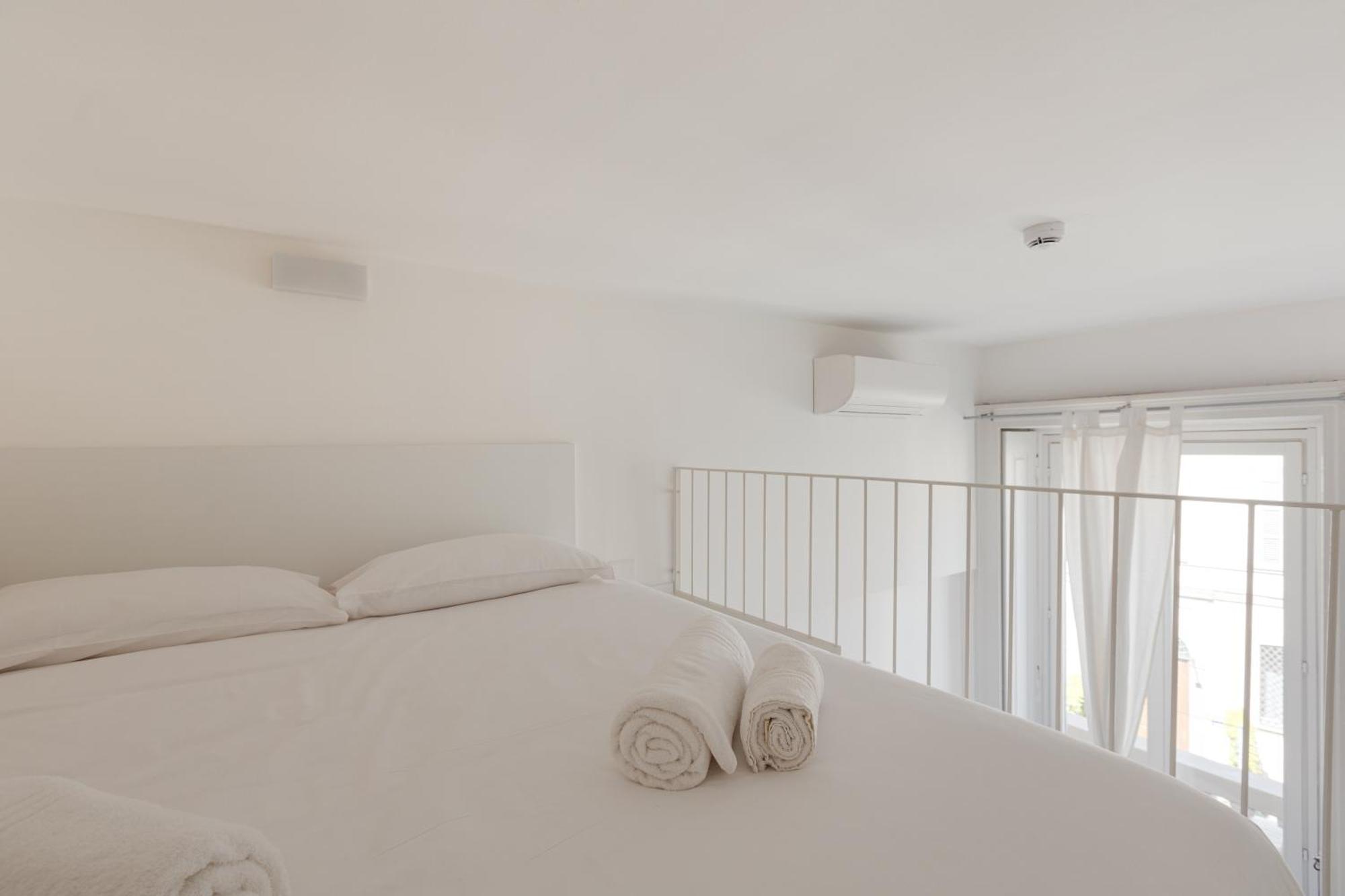Magenta Long Let Apts Apartamento