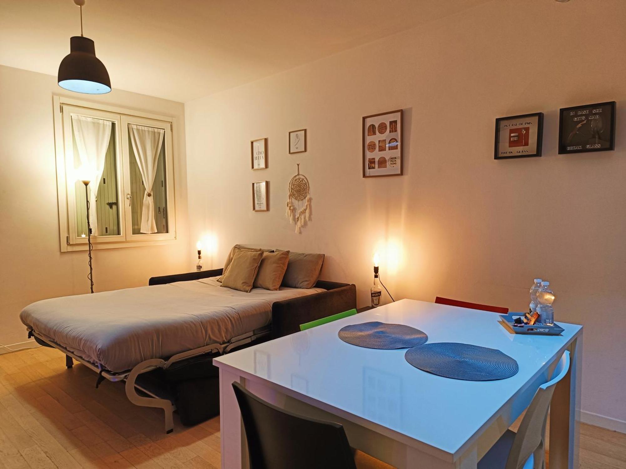 Apartment Yr - Navigli