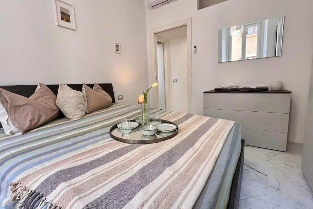 Urban House - Modern Flat Navigli Milan Center Apartamento Milão