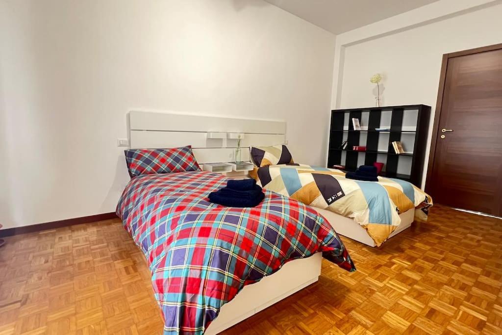 New And Elegant On The Navigli Netflix E Apartment Milan