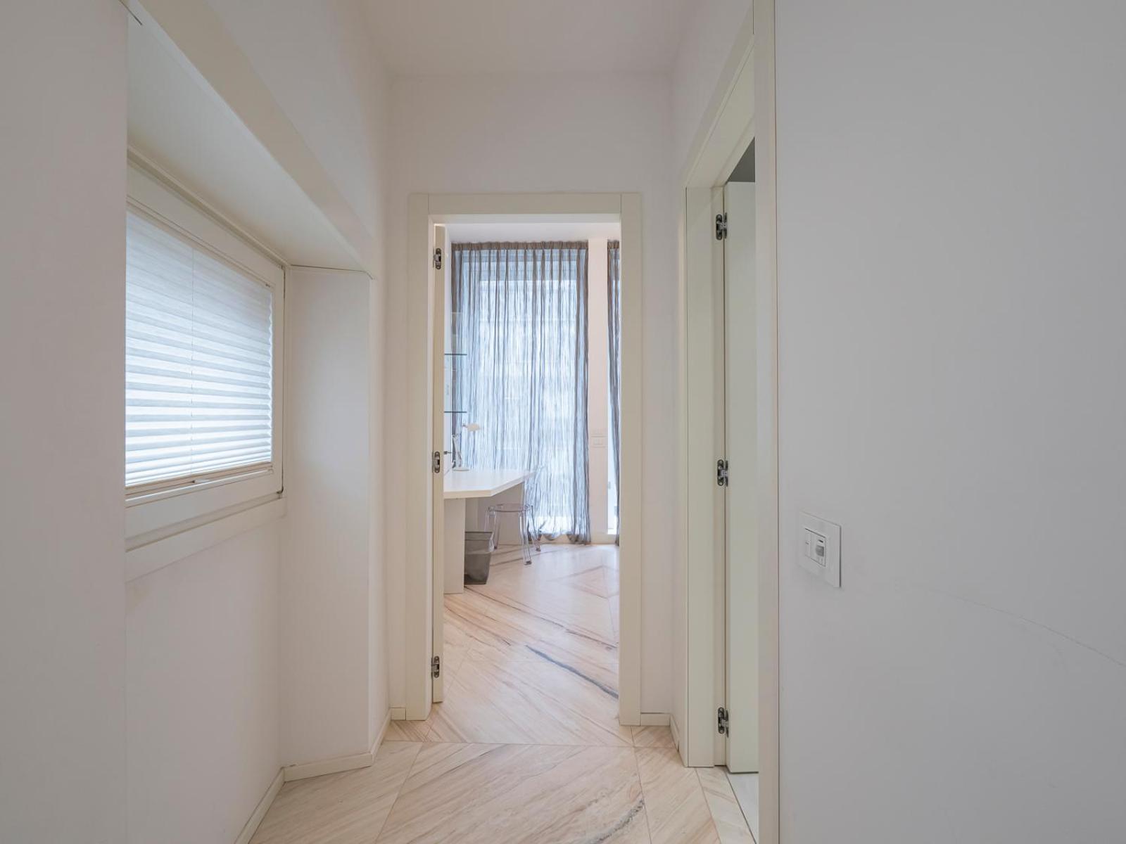 Youhosty - Duomo Apartment Milan