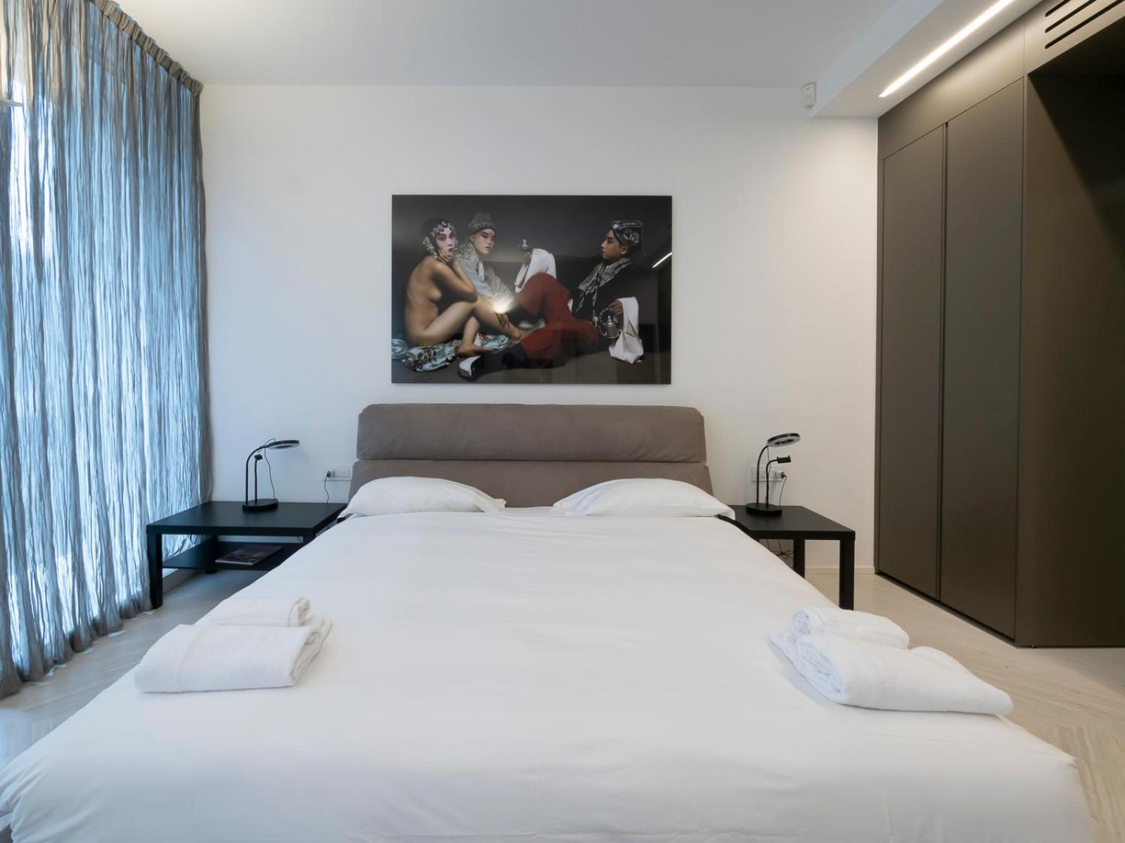 Apartment Youhosty - Duomo Milan