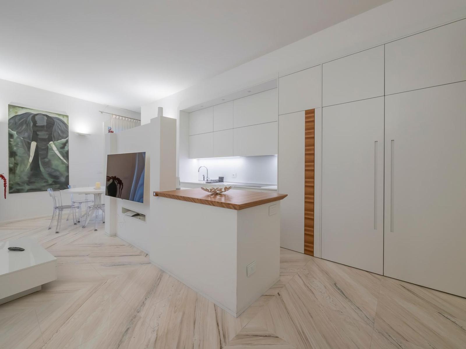Youhosty - Duomo Apartment *