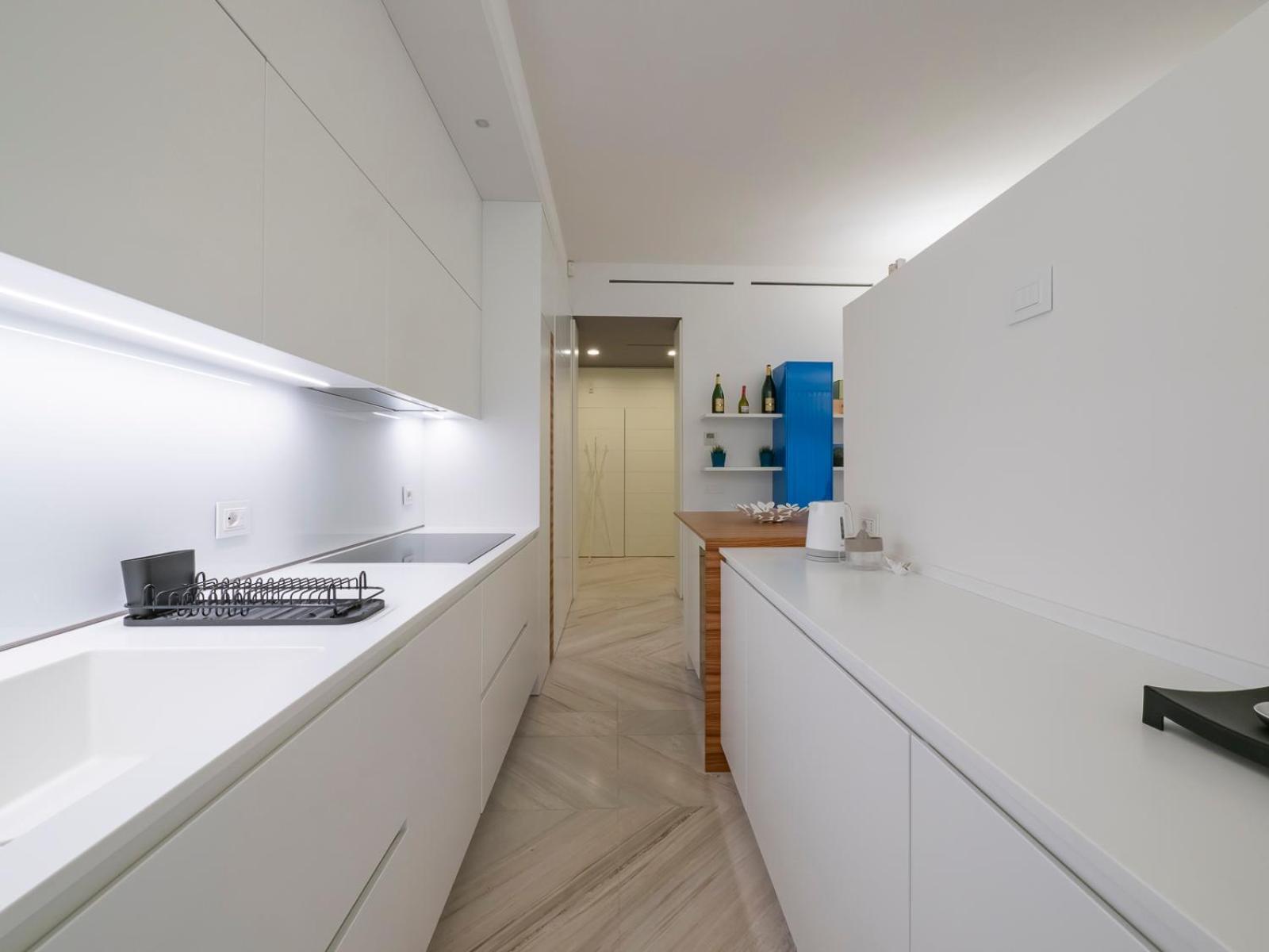 Youhosty - Duomo Apartment *