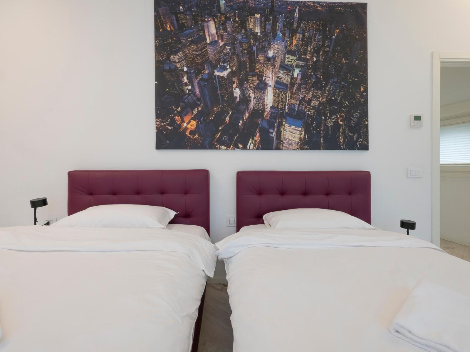 Apartment Youhosty - Duomo Milan