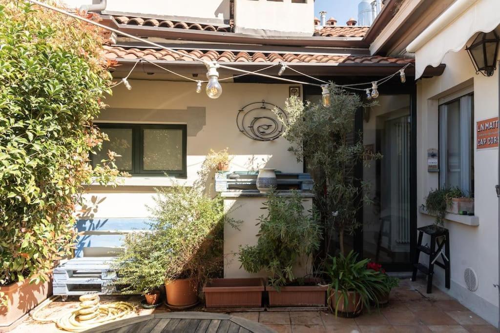 Youhosty - Nerino 10 * Milan