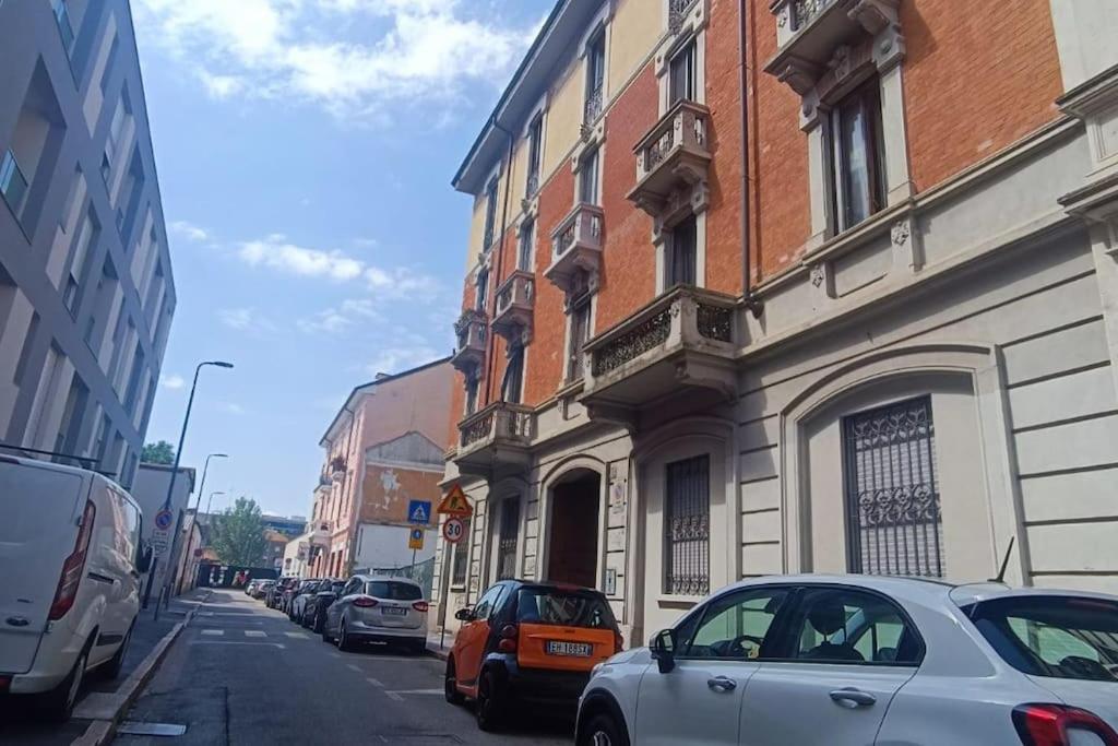 Apartment Serena's Blue In Dergano