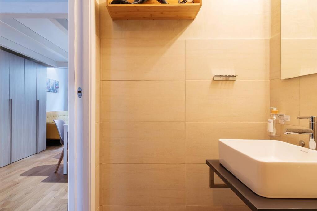 Apartment Serena's Blue In Dergano Milan