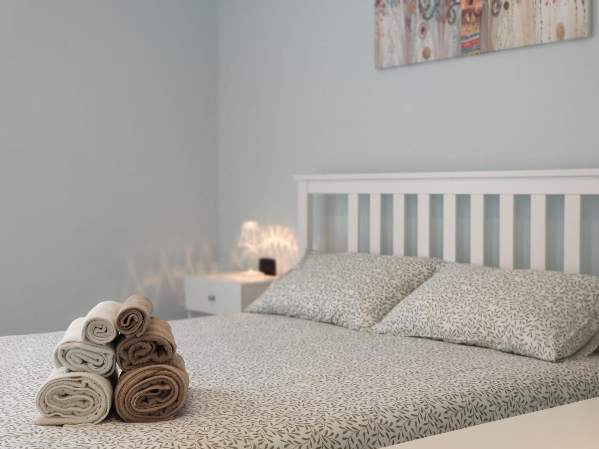 Matthias - - Modern And Cozy Flat, Close To The Metro - 10min From Station Milan