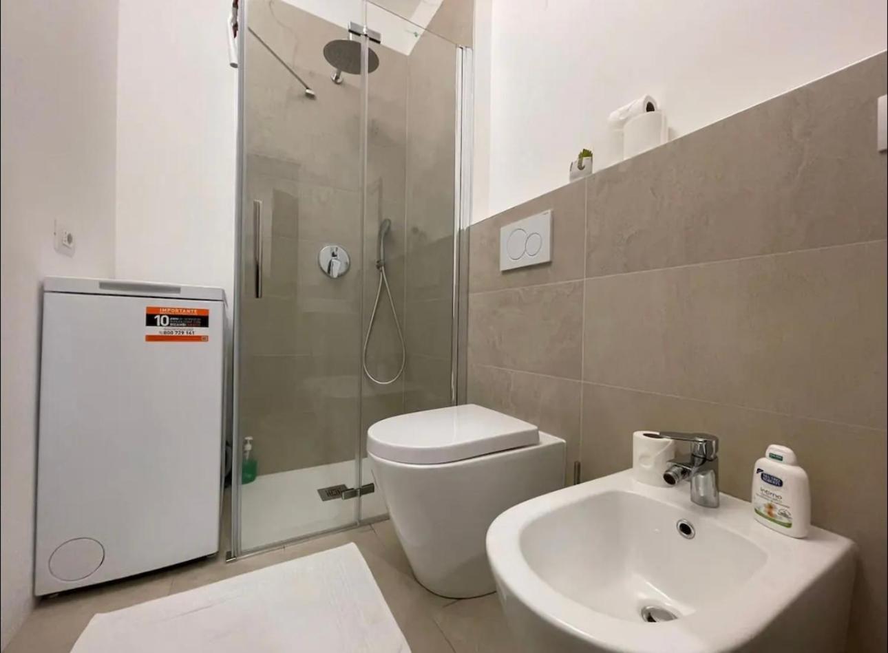 Apartamento Regina In Sky Santa Giulia - Sky Tv, Wifi E Breakfast Box *