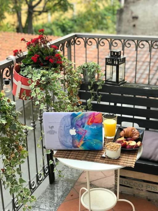 Apartment Perla Di Nolo - - Luxury Sleeps 4 Milan