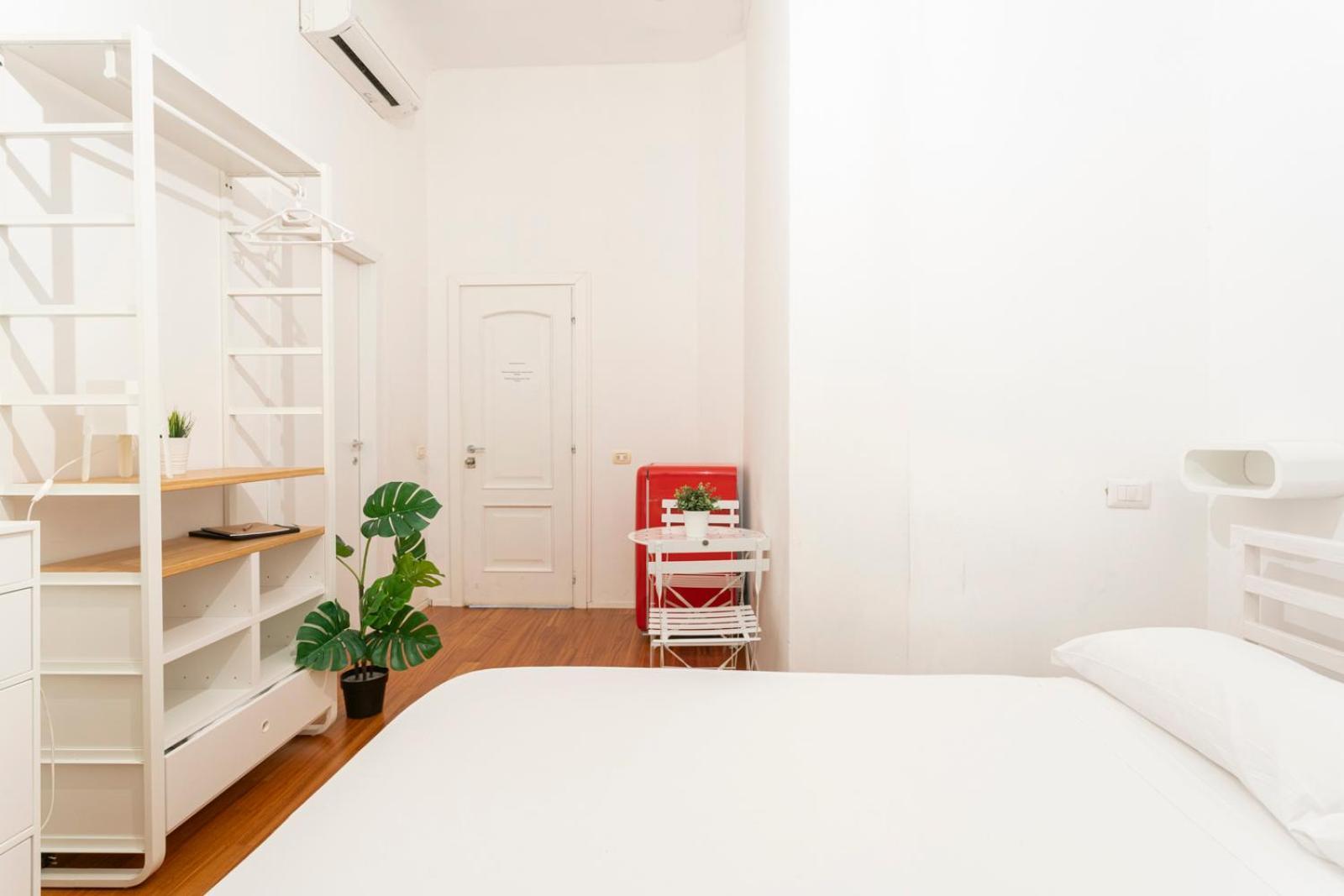 New! Lovely & Friendly In Center B Milan