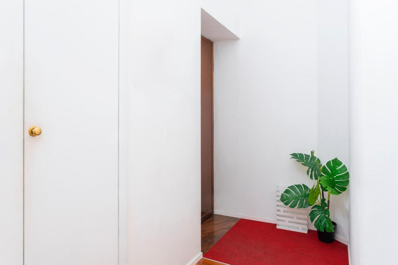 New! Lovely & Friendly In Center A * Milan