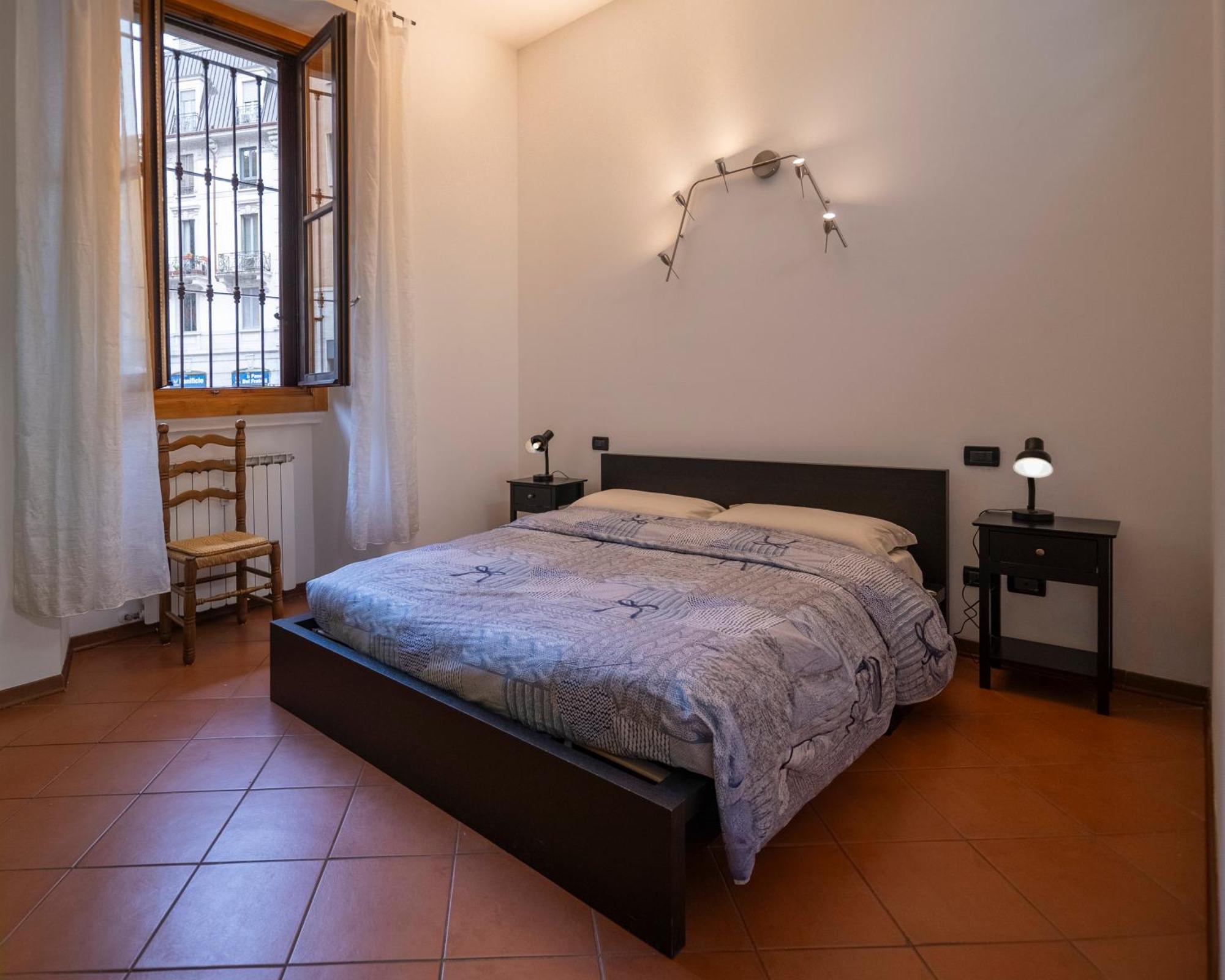 Apartment Ugo Bassi 23 Milan