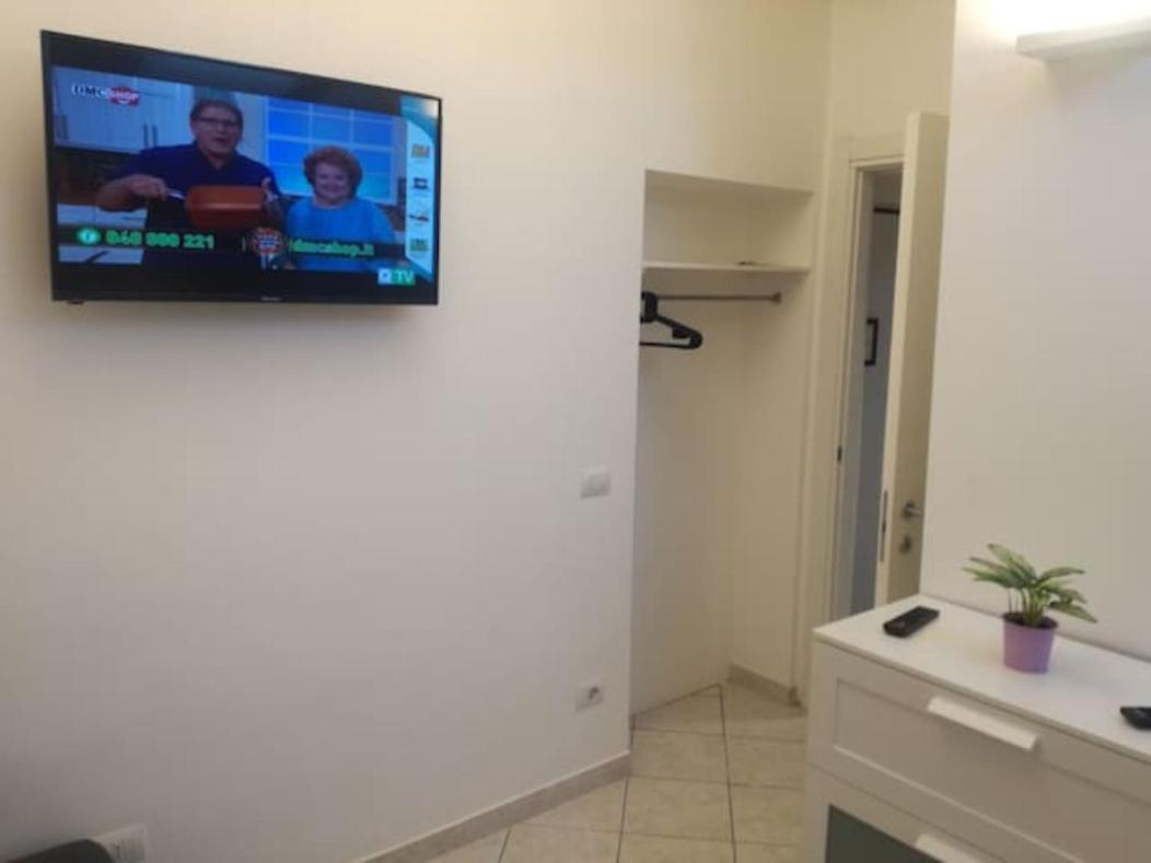Bilocale Mansardato Zona Corso Buenos Aires Mm1-mm2 Lippi 2 Apartamento Milão