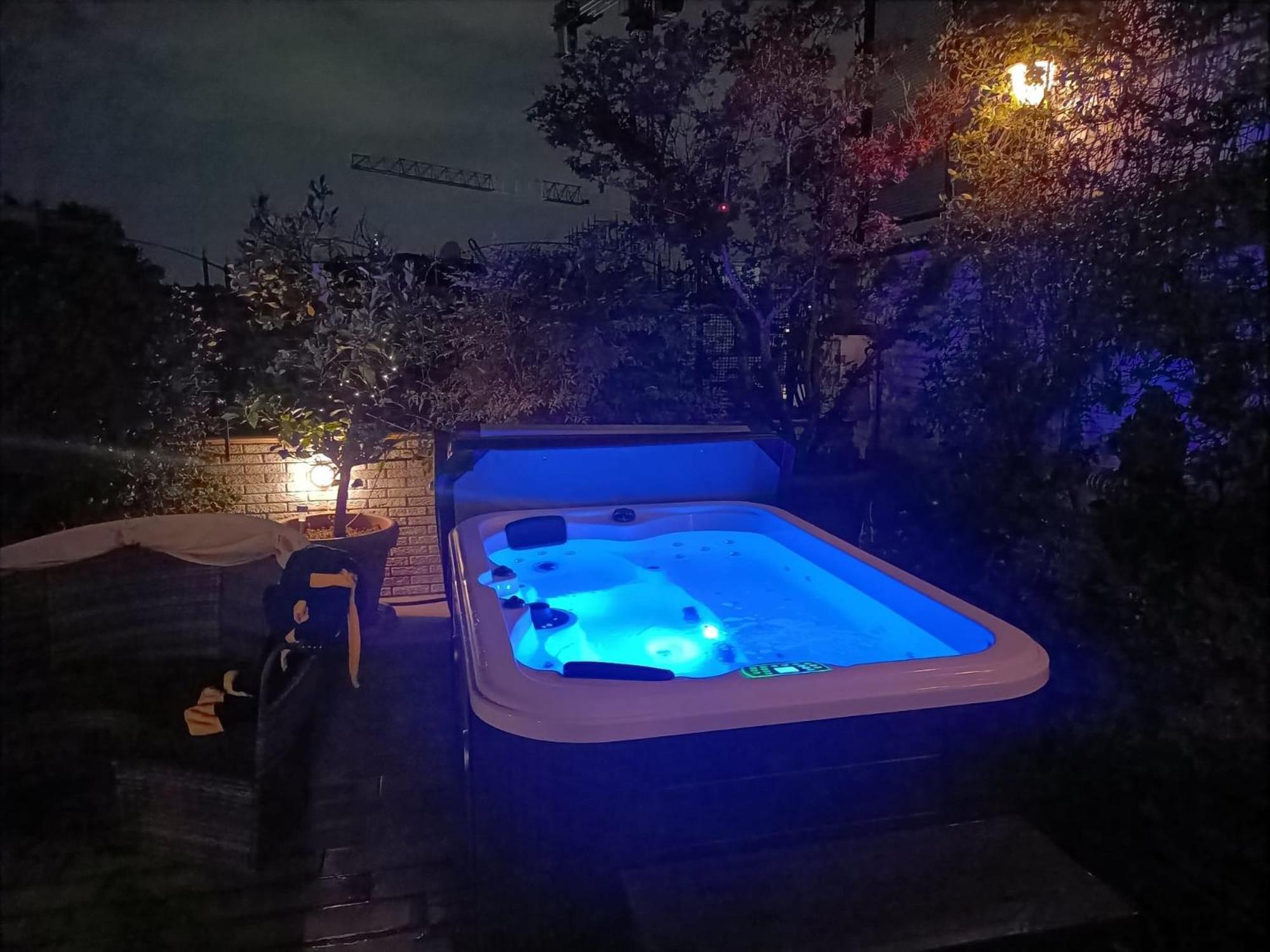 Rooftop Terrace - Elegante Attico Con Idromassaggio Apartment *