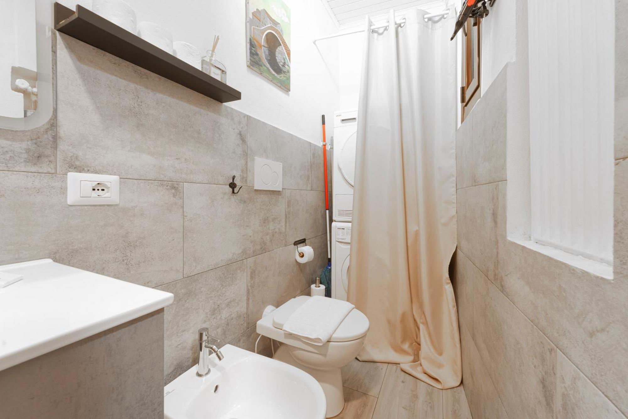 Art Design - Center Apartment *