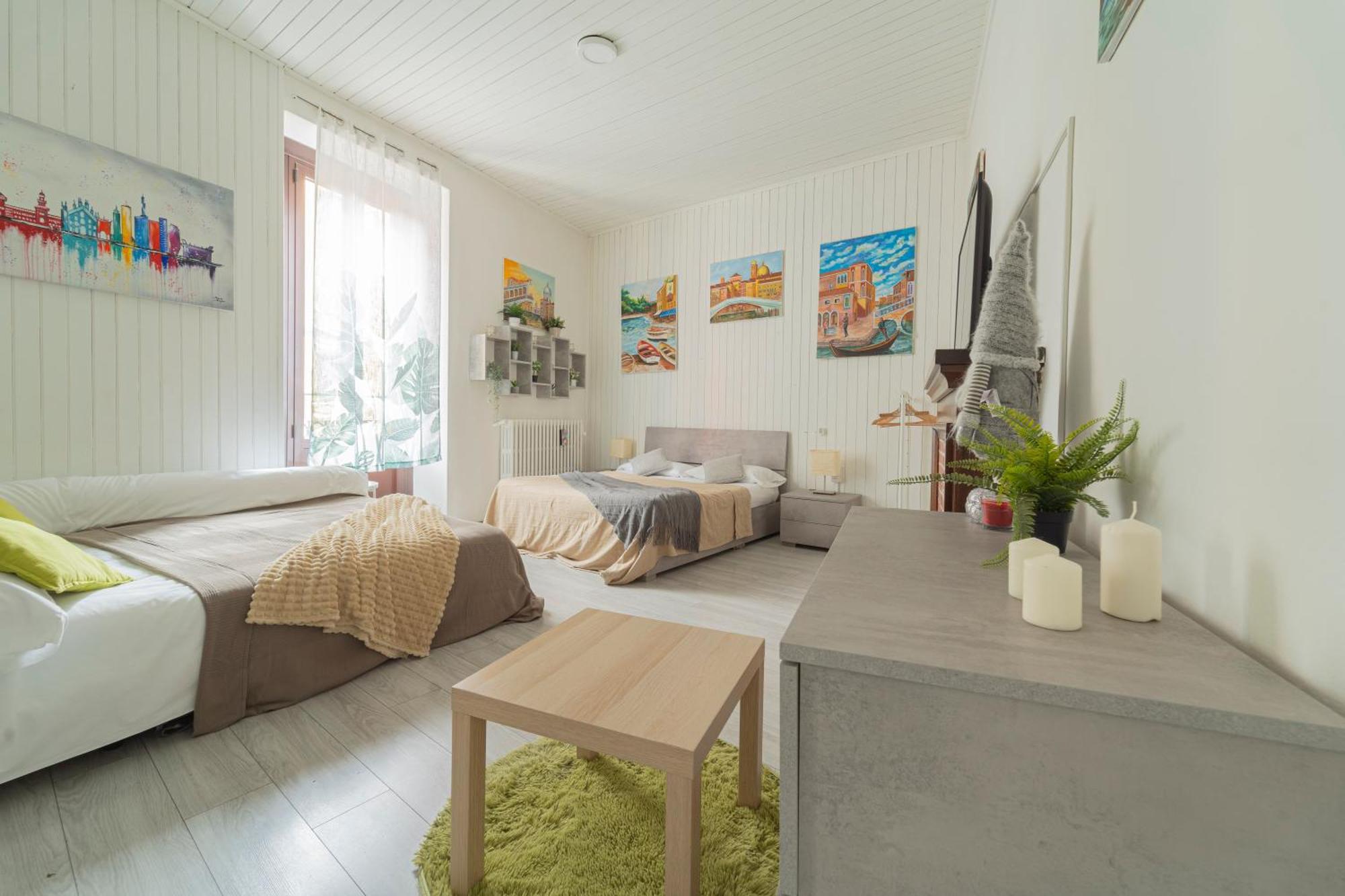Apartment Art Design - Center *