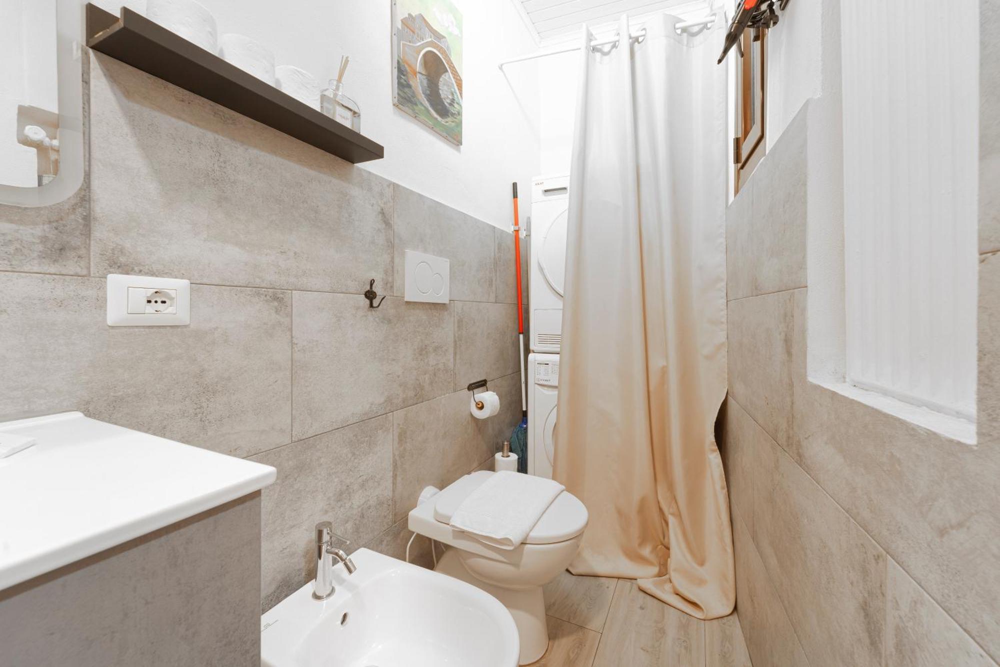 Art Design - Center Milan