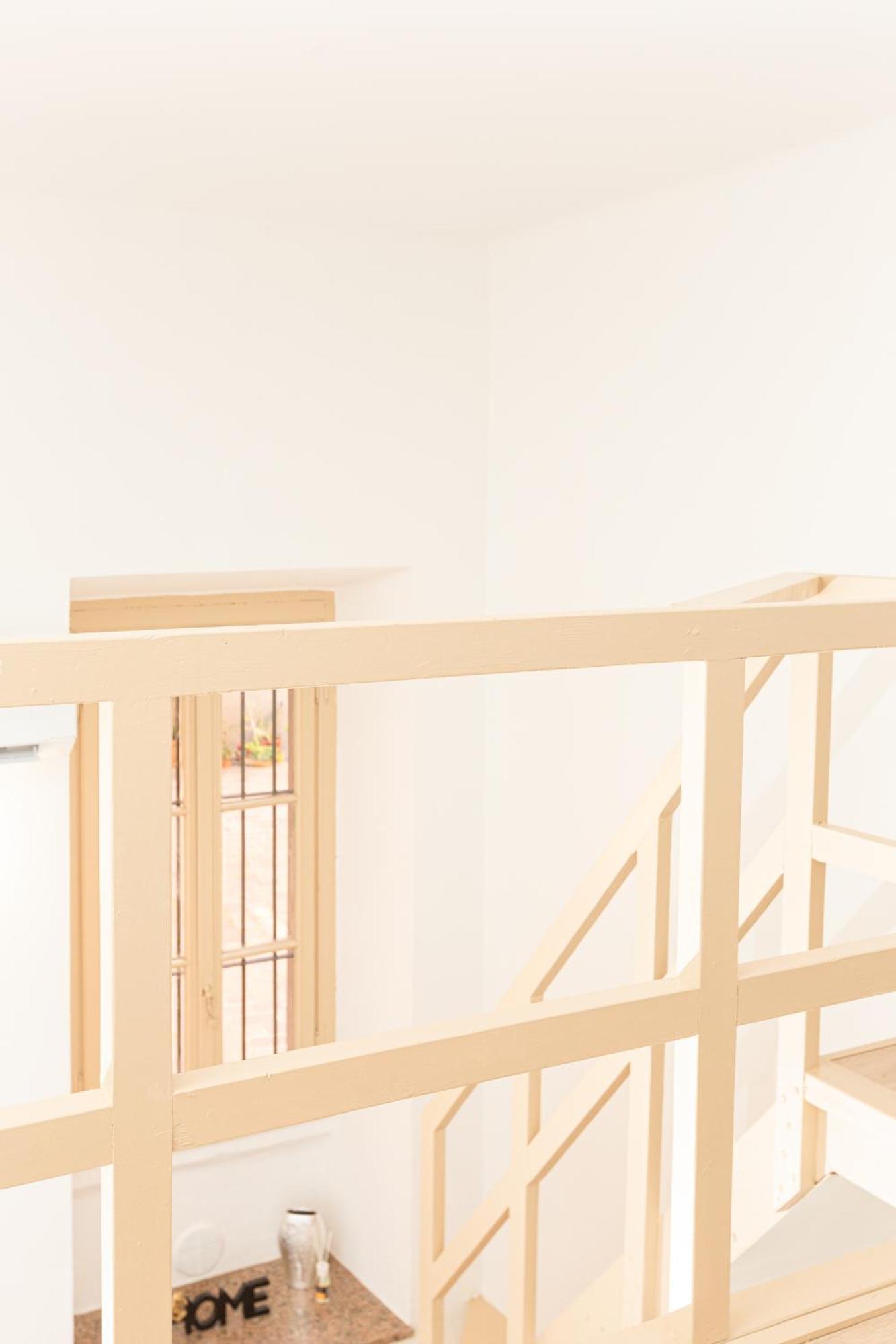 Apartment Cream Little - M1 - Center