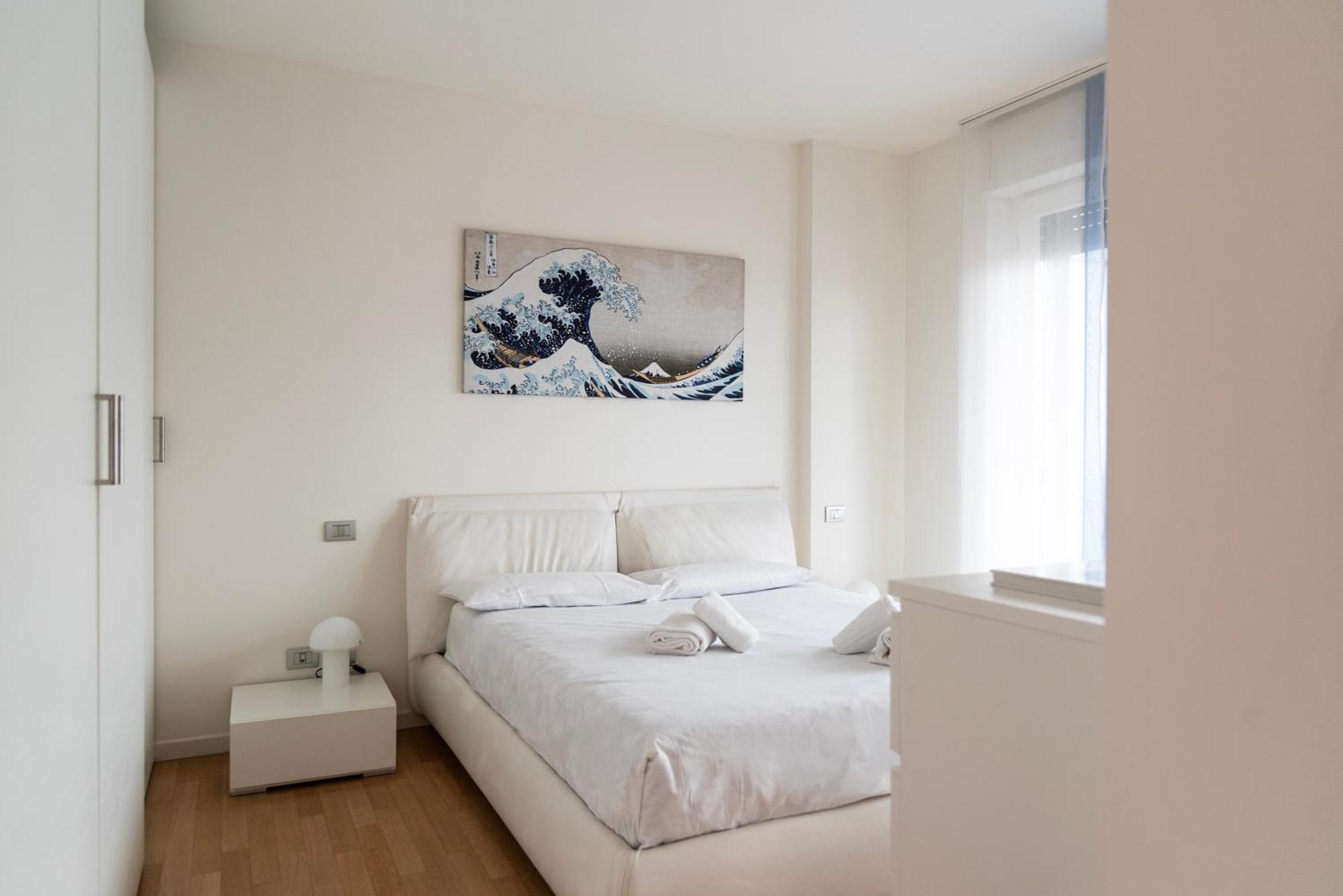 Youhosty - Savona 122 *