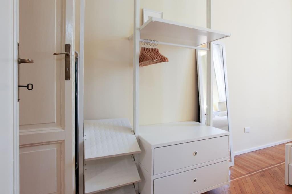 Apartment Hacca Collection- Navigli&bocconi-centro-porta Romana Milan