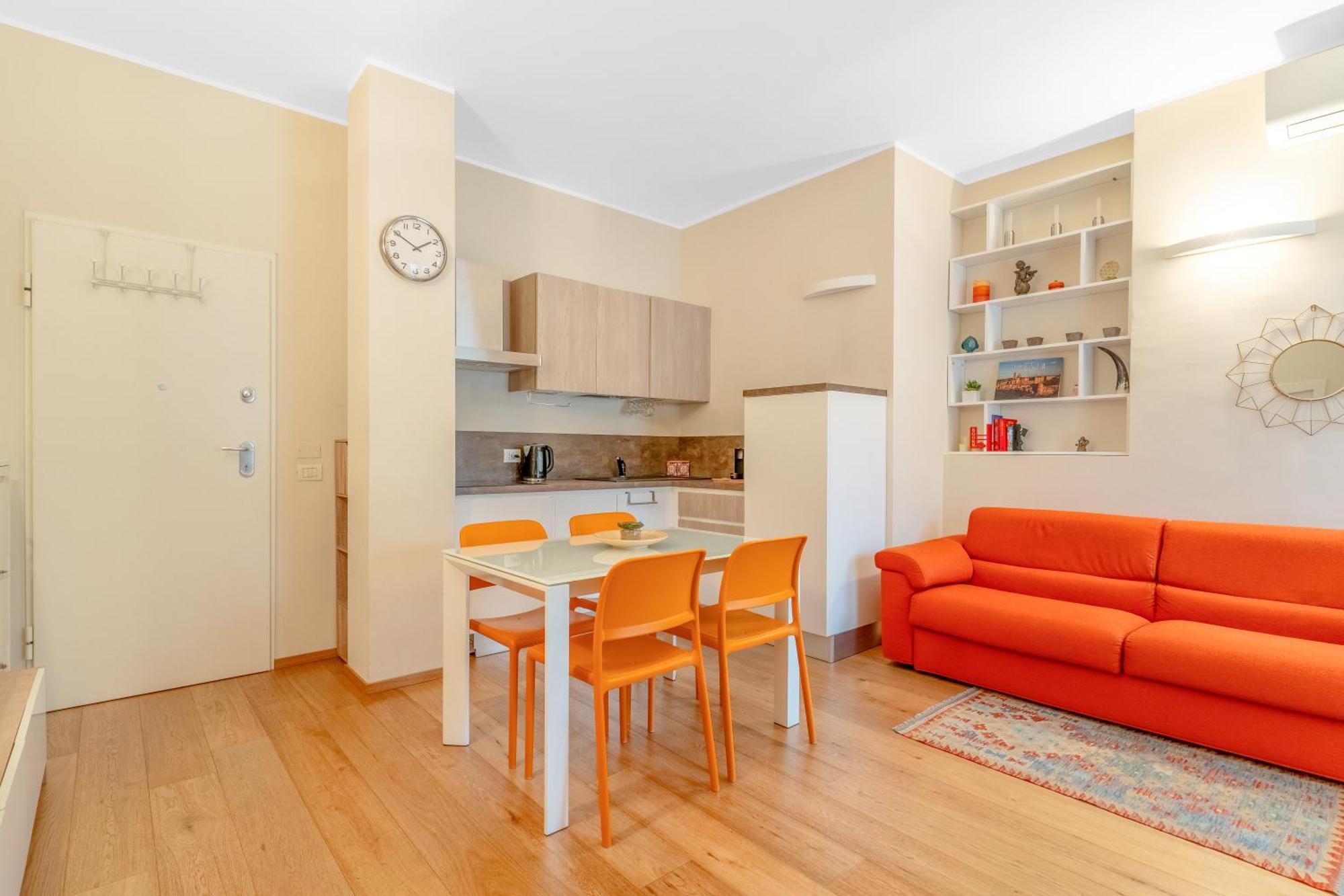 Easy Isola Apartamento