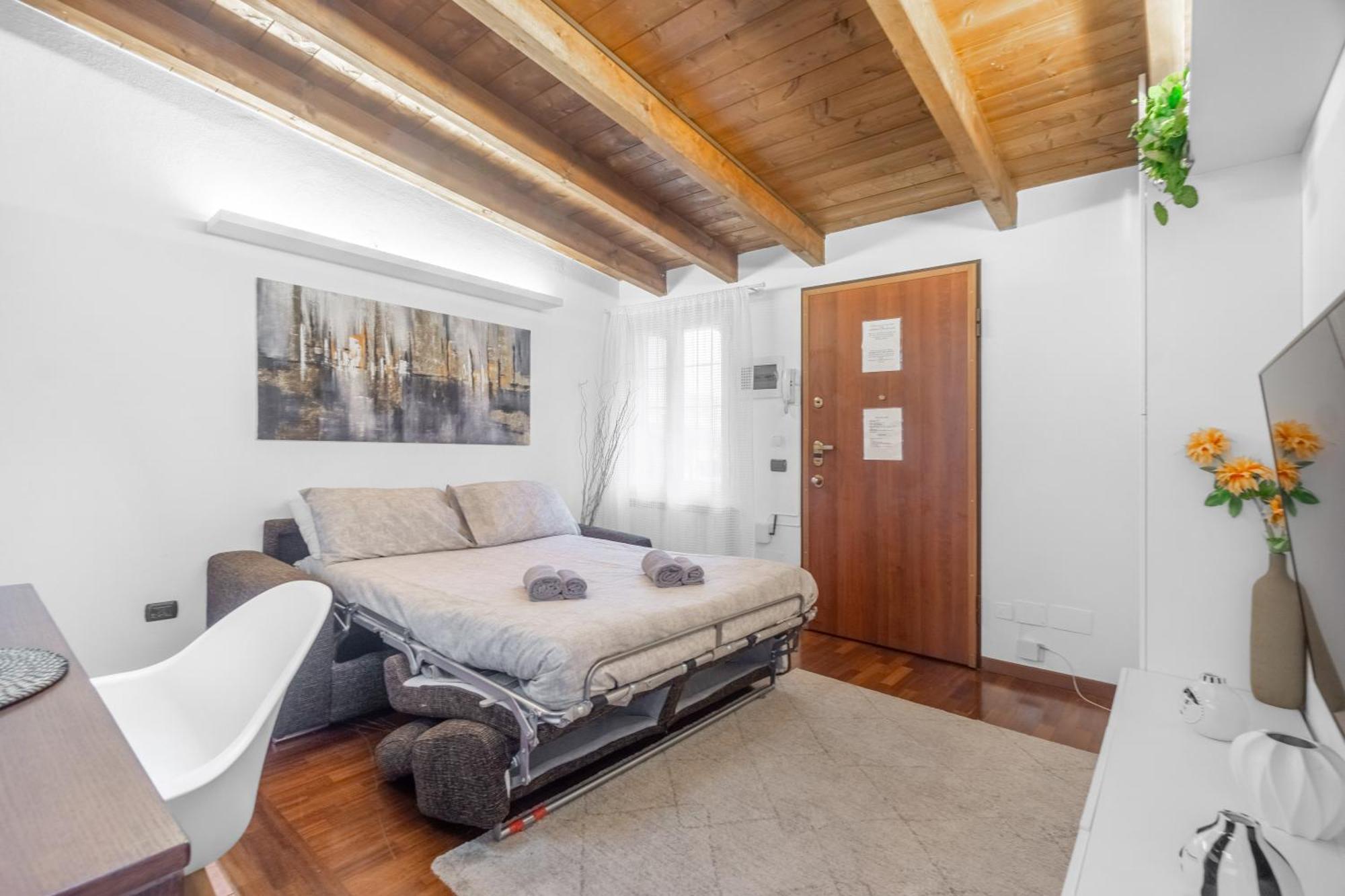 Apartment Tar5 -20 Minutes From Duomo- Design-elegant