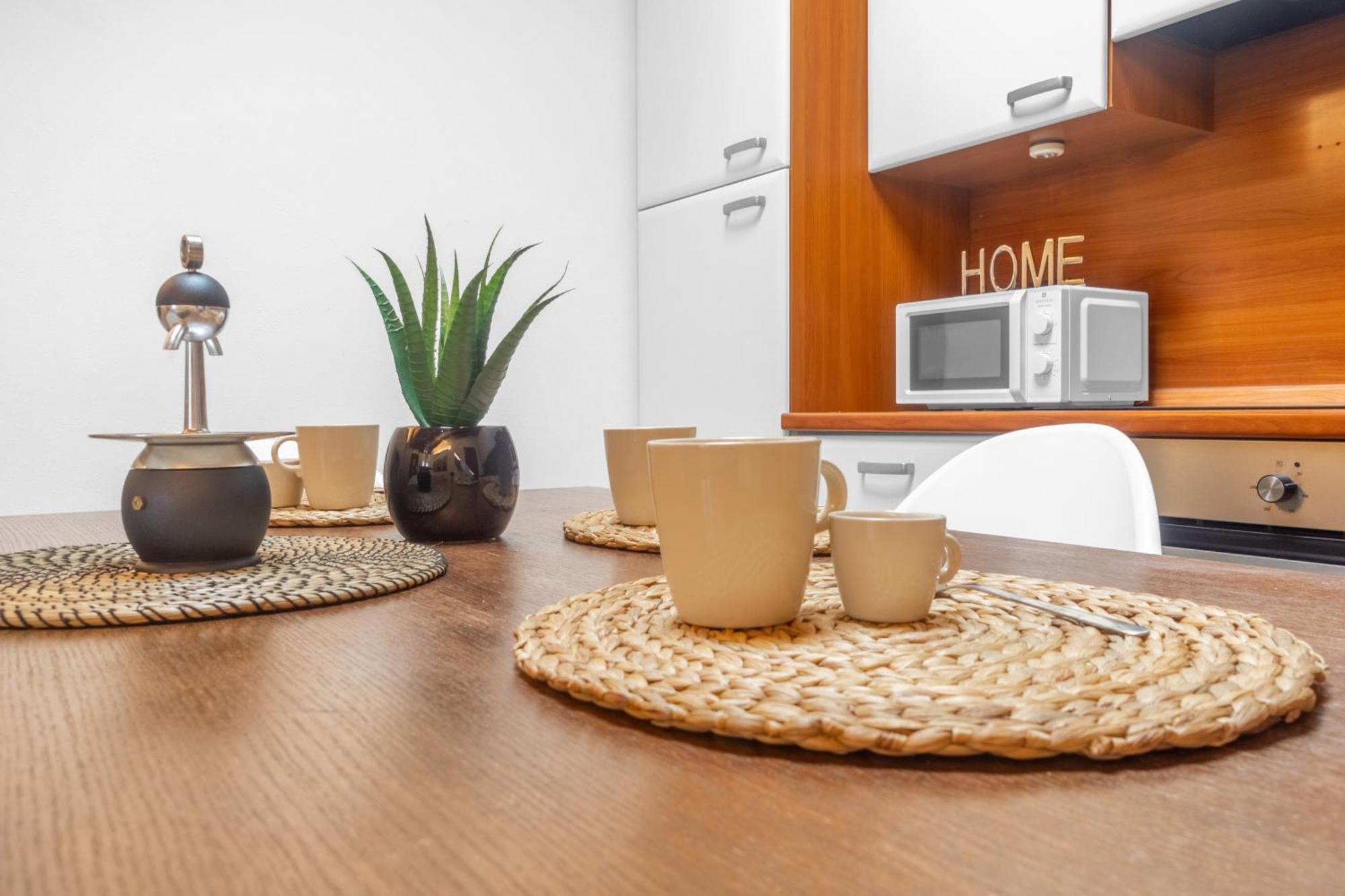 Tar5 -20 Minutes From Duomo- Design-elegant Apartment *