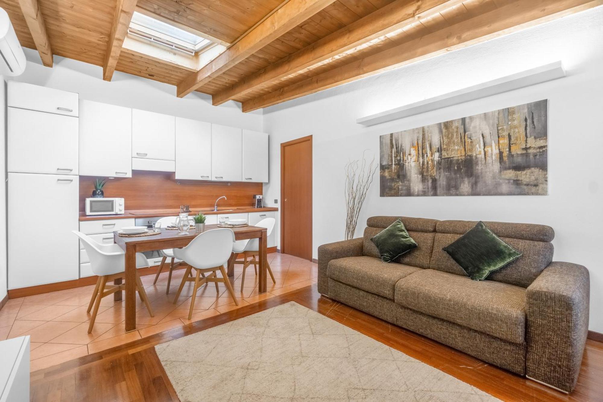 Tar5 -20 Minutes From Duomo- Design-elegant Apartment Milan
